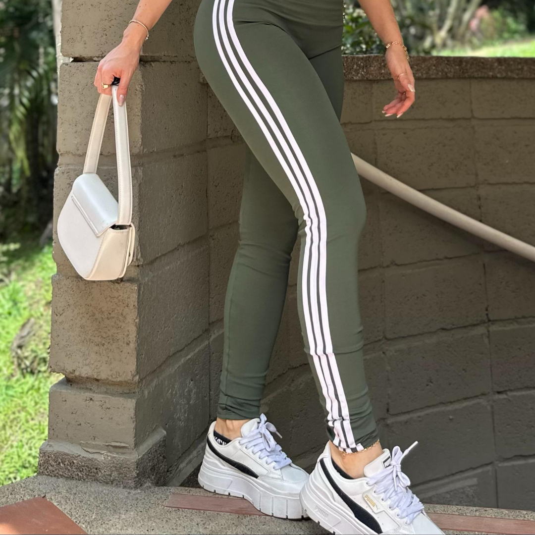 ENTERIZO 3 LÍNEAS LARGO MANGA SISA VERDE