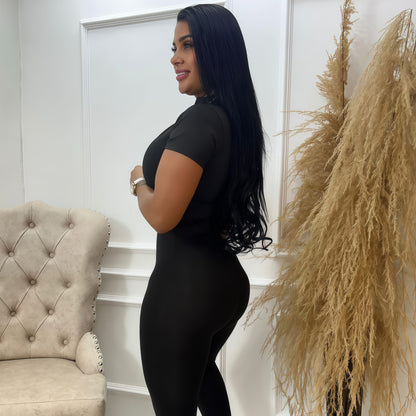 ENTERIZO LARGO MANGA CORTA NEGRO